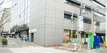 駅からの医院までの外観画像